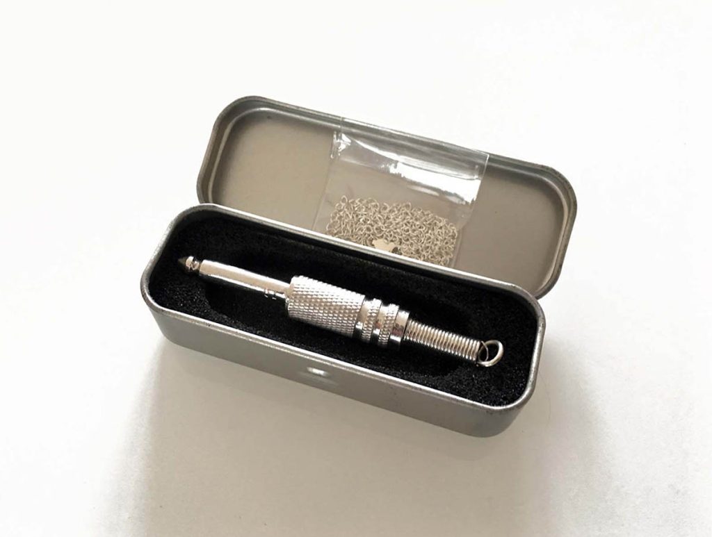 Guitar plug for the Artist Tjorg Douglass Beer